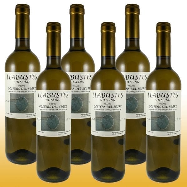 Vino Blanco Llabustes Riesling 2019 - Bodega Vila Corona - Vino de la localidad D.O. Costers del Segre, Uvas utilizadas Riesling 12,5% VOL, Numeradas, Fermentación natural en Barricas de Roble 40 + 20 días 6 Botellas a